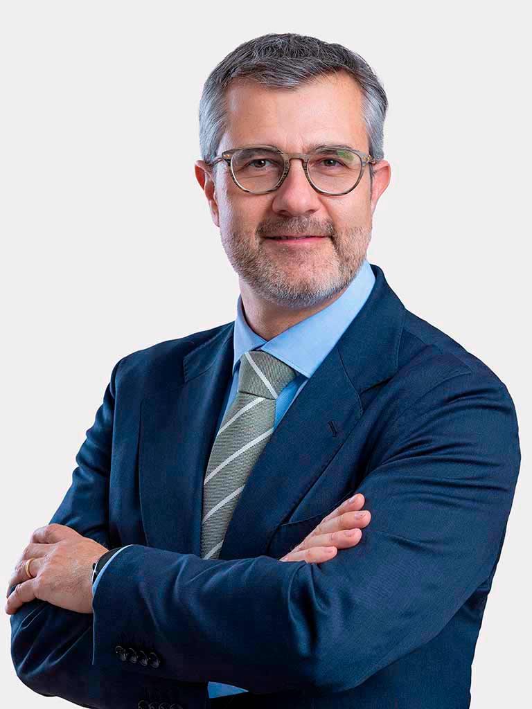 Àlex Santacana, partner and labor lawyer at CECA MAGÁN Abogados in Barcelona