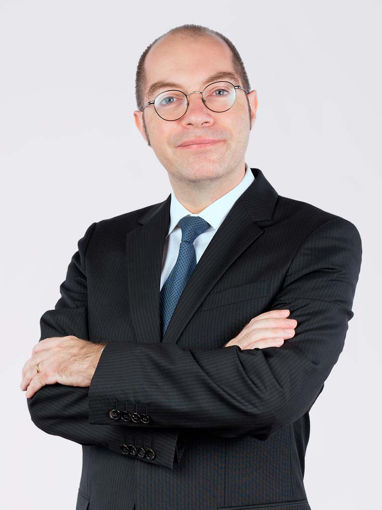 labor lawyer at ceca magán barcelona