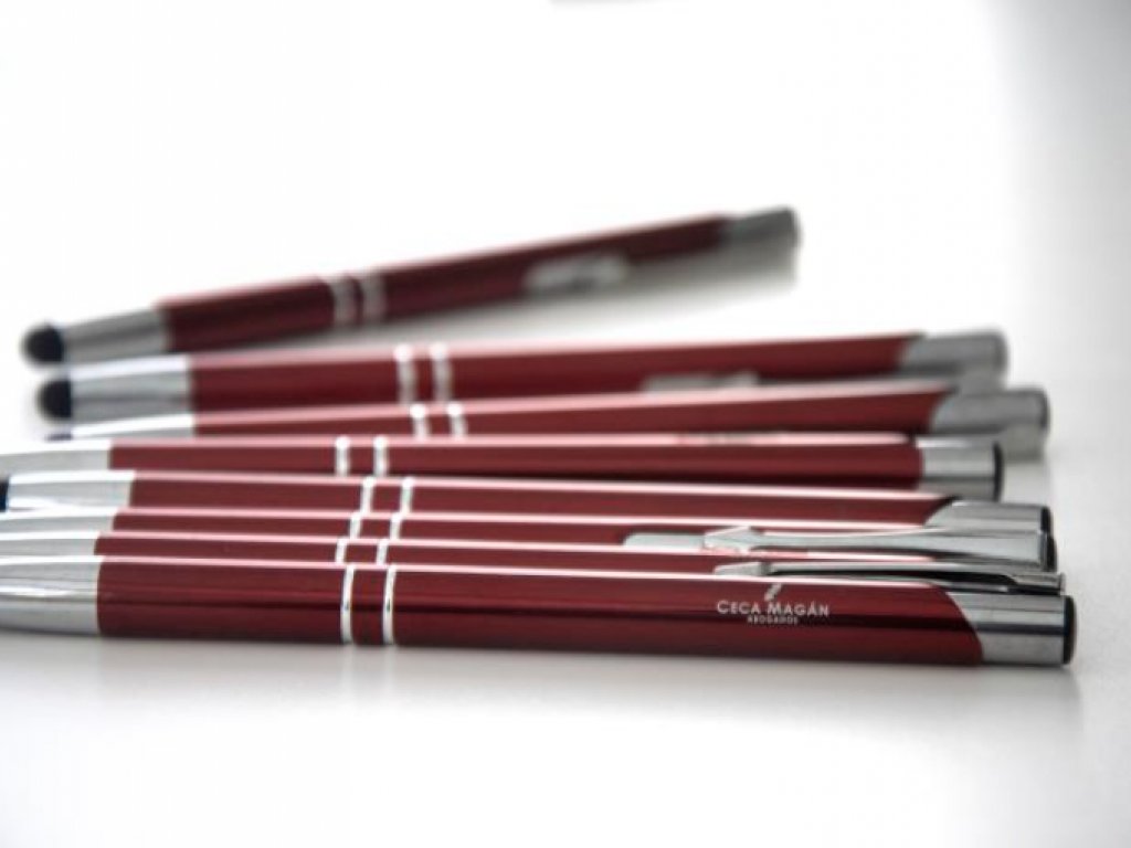 Público y Regulatorio