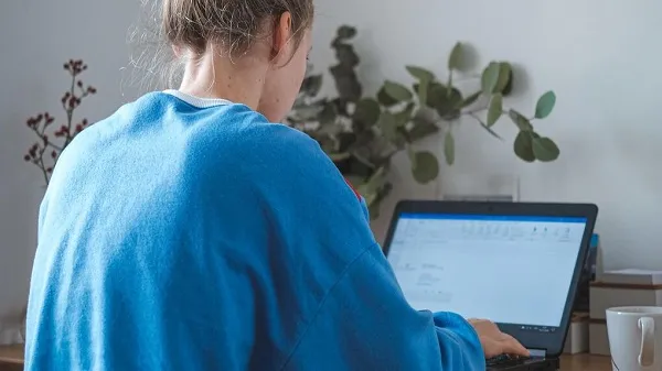Accidente durante el teletrabajo: ¿laboral o doméstico?