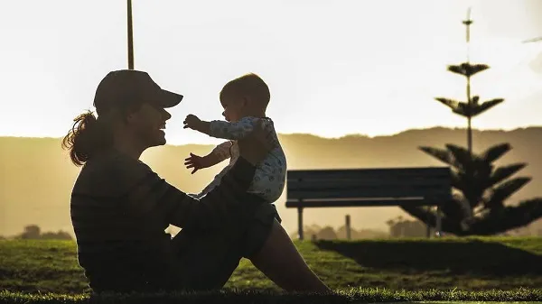 ¿Cómo afecta la baja por maternidad a la retribución del ERTE?