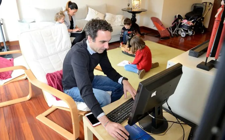 Las dudas en la vuelta al cole auguran una lluvia de pleitos en las empresas por el teletrabajo